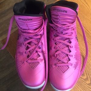 Men’s Nike Lunarlon pink high tops